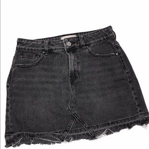 Pacsun size 25 black distressed jean mini skirt